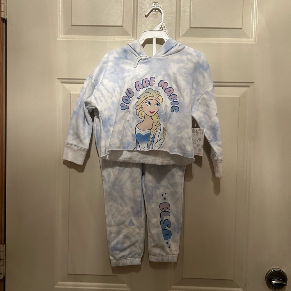 NWTs toddlers  3T Elsa Blue and White Hoodie and Pants Set